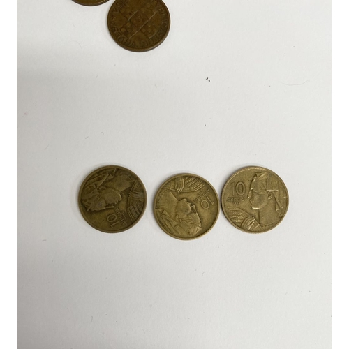 200 - A COLLECTION OF WORLDWIDE COINS, to include British India George V 2 Annas coin, British Threepence ... 