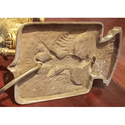 213 - A PAIR OF DECORATIVE VINTAGE BRASS WALL SCONCES, Imperial Russian eagle design, dimensions: 19cm x 1... 
