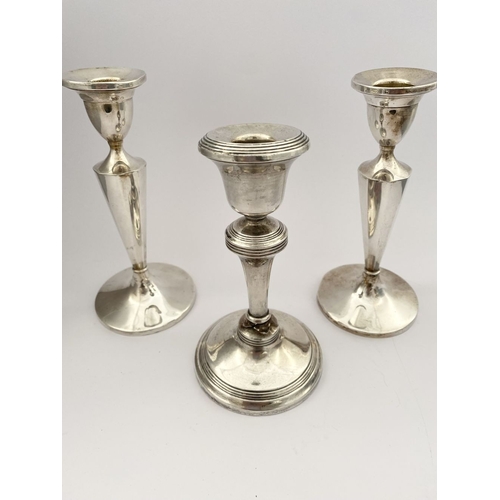 223 - AN ART DECO PERIOD SILVER CANDLESTICK, by Henry Clifford Davis, Harford Works, Harford Street, Birmi... 