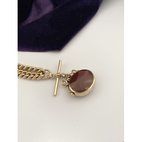 28 - A HEAVY 9CT GOLD ALBERT CHAIN WITH SWIVEL FOB, thick curb link necklace, with T-bar and swivel fob p... 