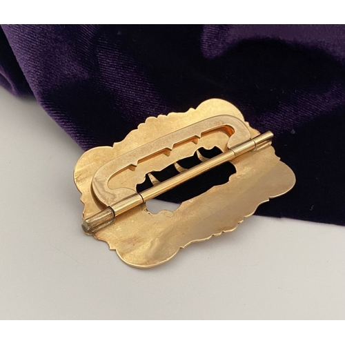 3 - AN EXCELLENT QUALITY CIVIL WAR GOLD SASH BUCKLE, Lady’s sash buckle, highly decorated throughout wit... 