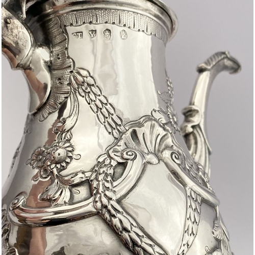 6 - AN EXCEPTIONAL GEORGE III IRISH SILVER COFFEE POT, Hallmarked with Makers mark Charles Townsend, Ski... 