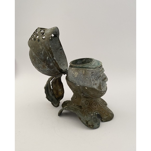 178 - A VINTAGE METAL HELMETED KNIGHTS BUST INKWELL, inkwell in the form of knight in armour, hinged helme... 