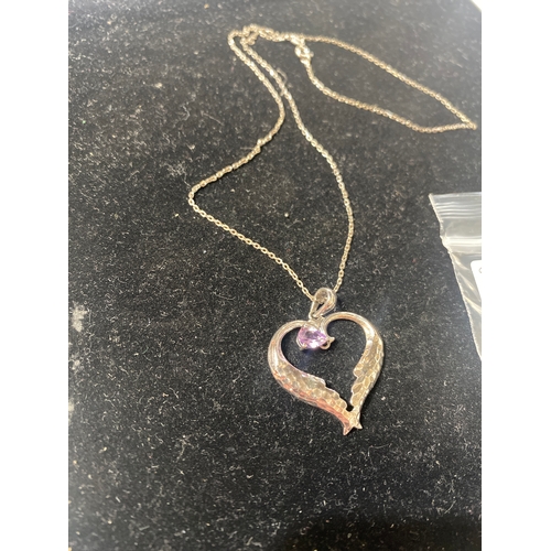 26 - 4.6g 925 Silver heart necklace