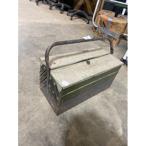 32 - Expandable tool box with various tools