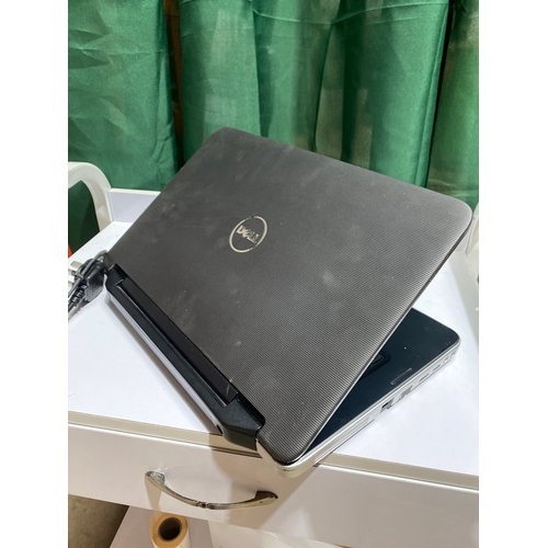 58 - Dell Vostro 2520, i3-3rd, 4GB, 320GB, with charger - fresh install of windows 10 - clean condition