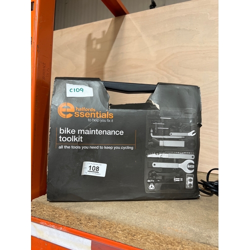 108 - Halfords esssentials bike maintenance toolkit