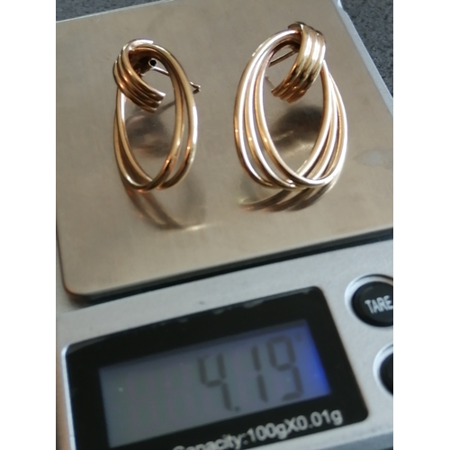 29A - 9ct gold earrings 35mm length 4.15 grams