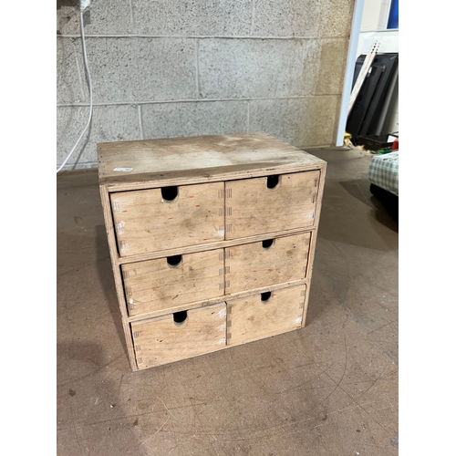 90 - Wooden tool storage box