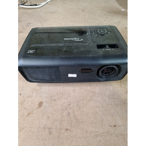 392 - Optoma projector - working