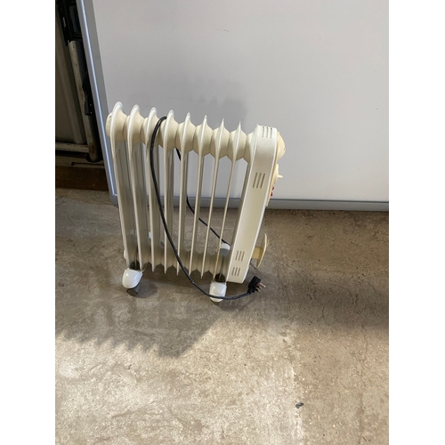 217 - Oil filled electric radiator - working