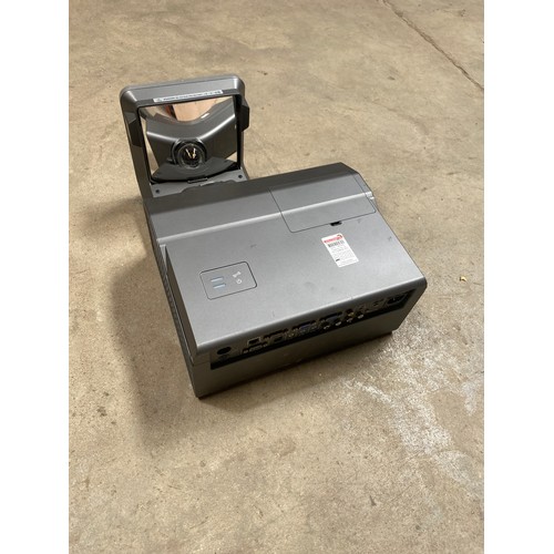 158 - Smart UF75 projector - untested