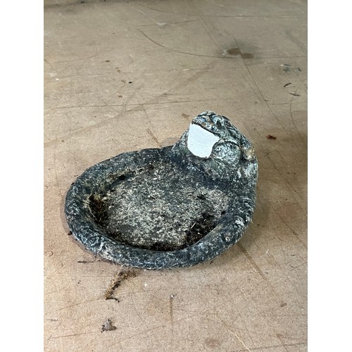 359 - Small frog bird watering bowl