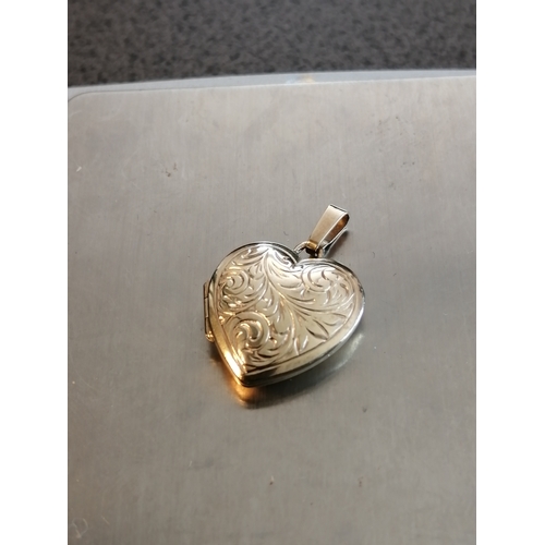 29A - 9ct gold locket 1.71 grams