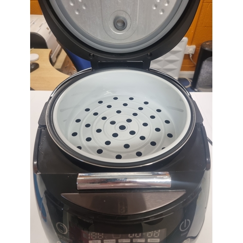 320A - Drew and Co multicooker