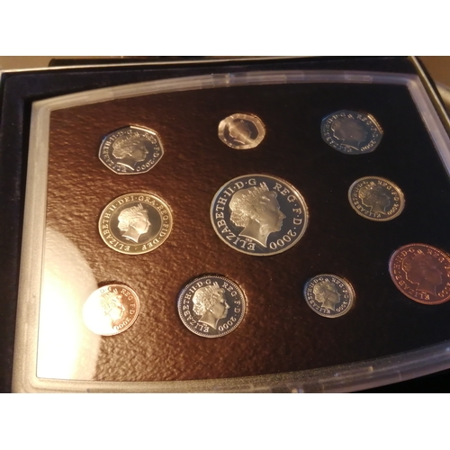 37A - 2000 proof set (10 coins)