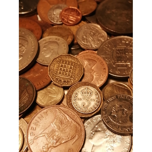 39A - Box of mixed coinage (silver noted)