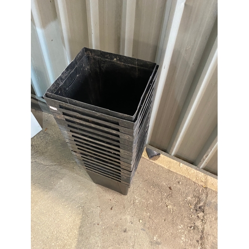 155 - 16x deep square black plastic pots