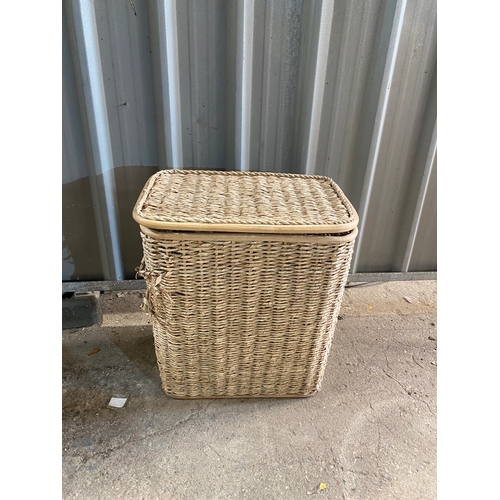 269 - Large wicker laundry basket