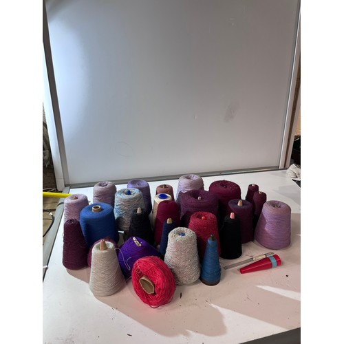 195 - Very large collection of knitting yarn