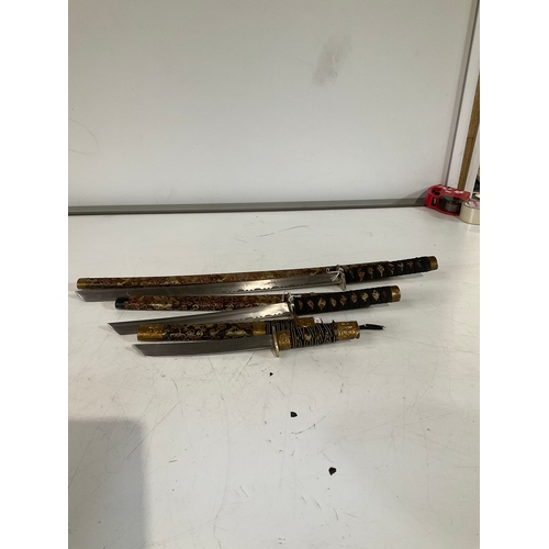 8 - 3x decorative blunt wall swords - 90, 70 & 50cm