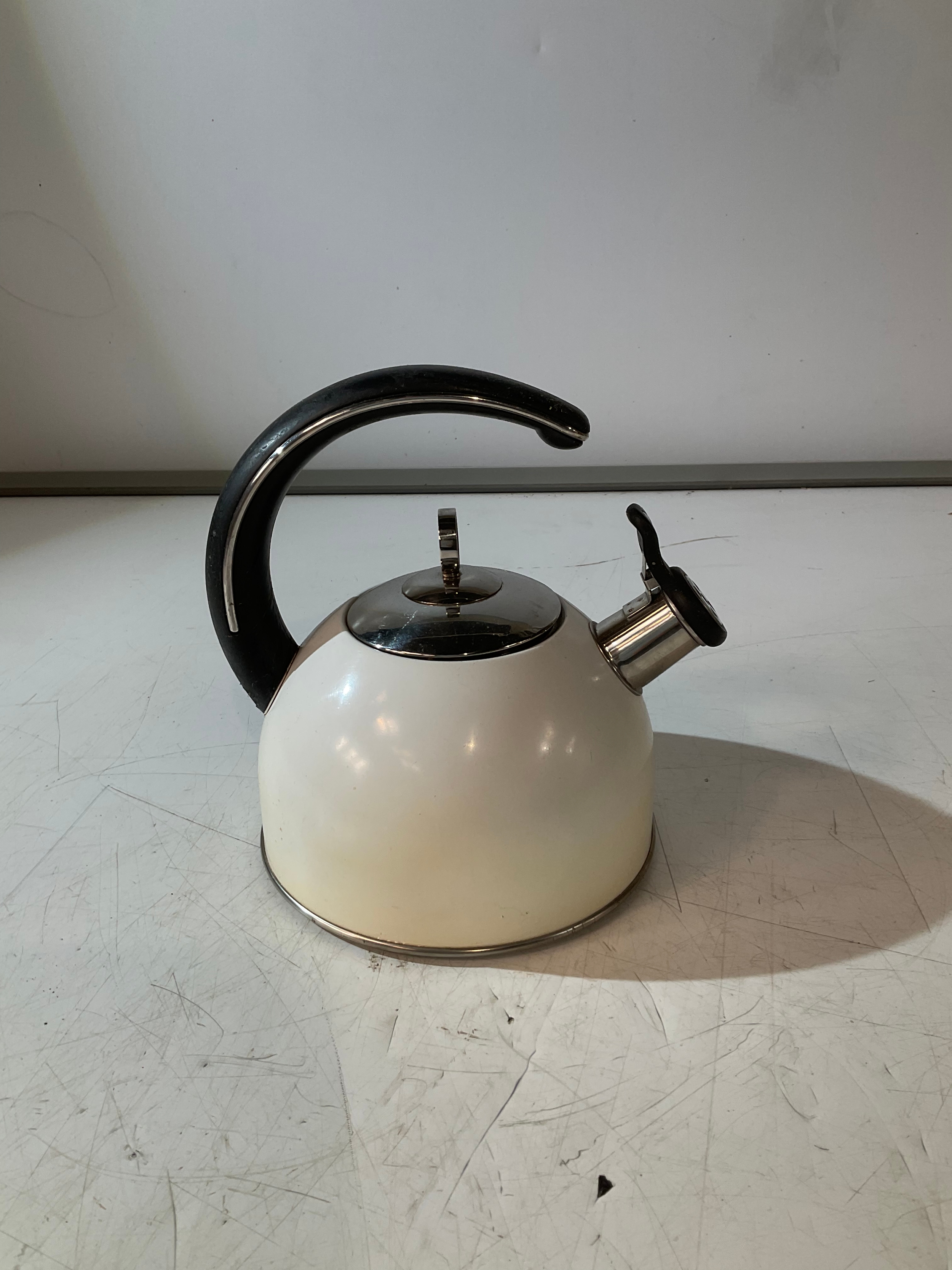 Morphy richards cream outlet kettle