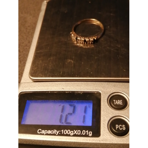 28A - 9ct gold ring 1.21 grams Size O