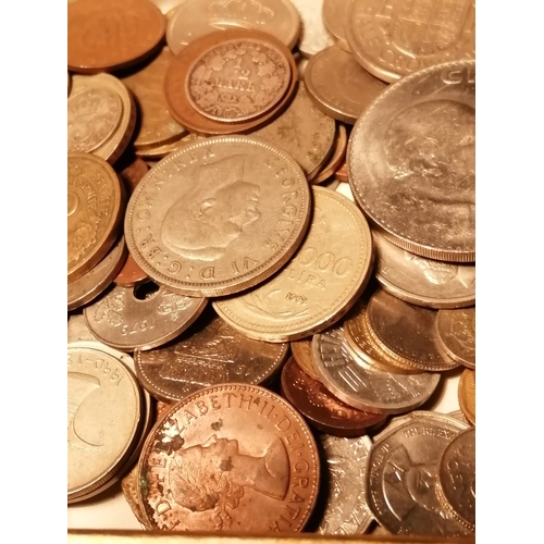 39A - A Hofnar cigar box full of mixed coinage (silver noted)