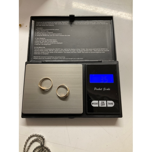 29 - Pair of 9ct gold rings - 3.5g - H & F