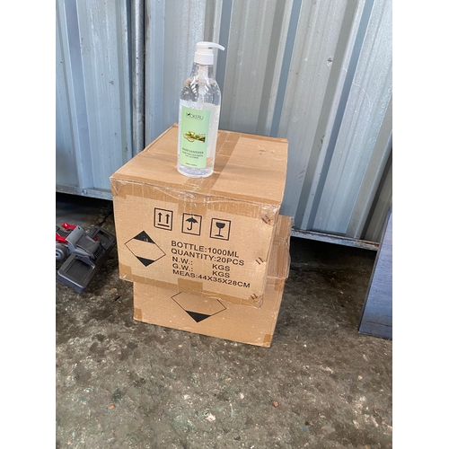 232 - 2x boxes of 20 aloe Vera hand sanitizer