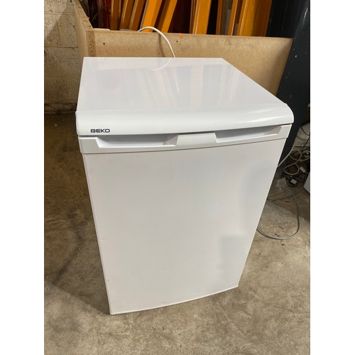 459 - Beko under counter fridge - clean - tested & working