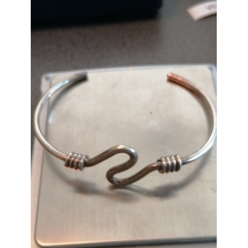 26A - Silver bangle 10.17 grams