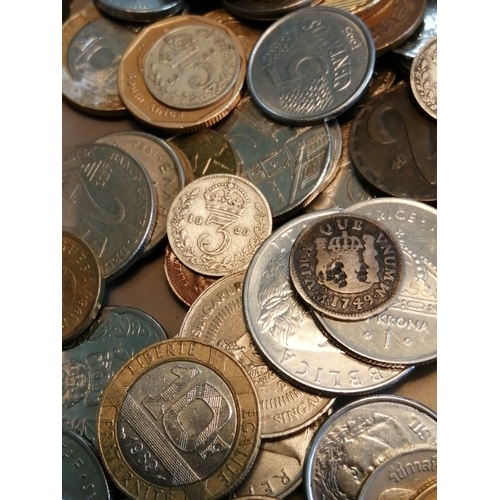 39A - Box of mixed coinage (silver noted)