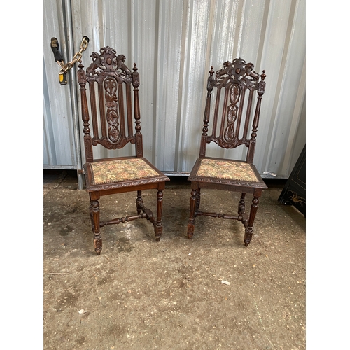 200 - 2x vintage decorative carved wooden chairs