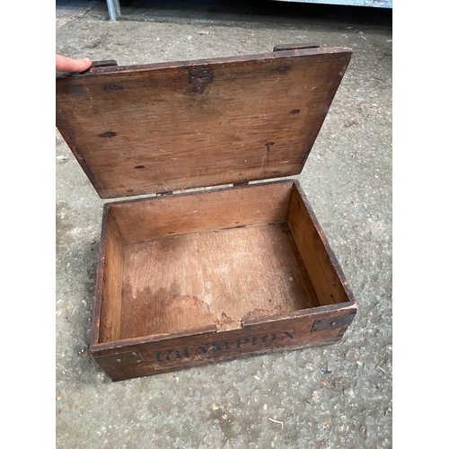 266 - Vintage wooden champagne box