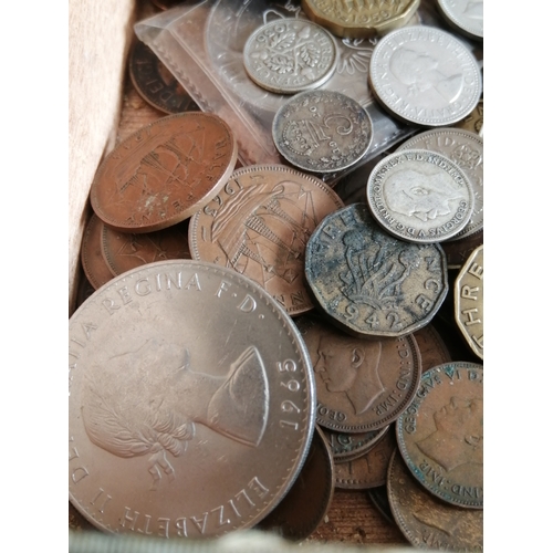 39A - Cigar box containing a large quantity of mixed English coinage