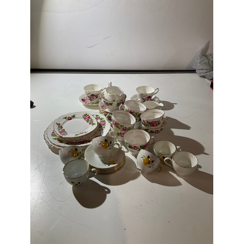 43 - Royal Vale bone China tea service set