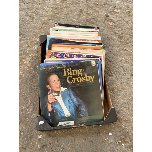 199 - collection of LP records including Bing Crosby, Mary O'Hara and more