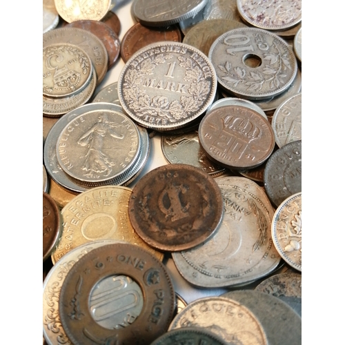 39A - Box of mixed coinage (silver noted)