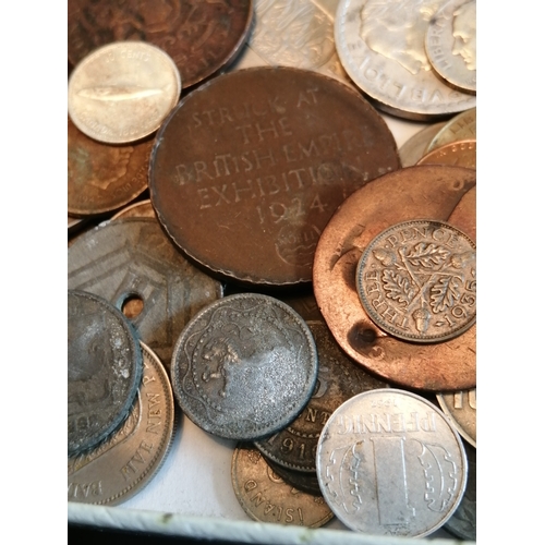 39A - Box of mixed coinage (silver noted)