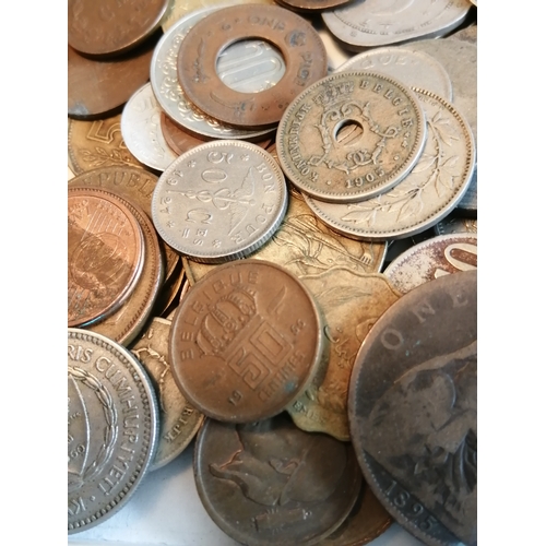 39A - Box of mixed coinage (silver noted)