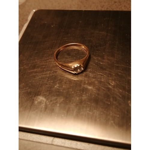 27A - 9ct gold ring 1.0 grams Size F