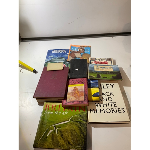 198 - Quantity of vintage books inc Bugatti, stories of the great war etc