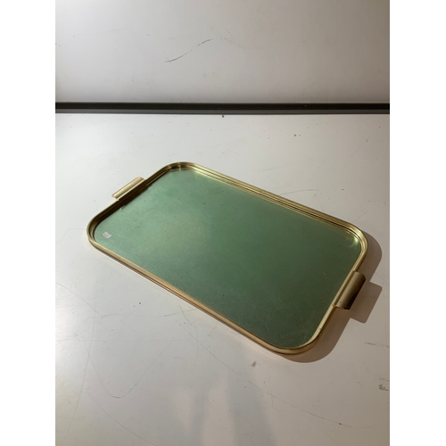 Lot 261       