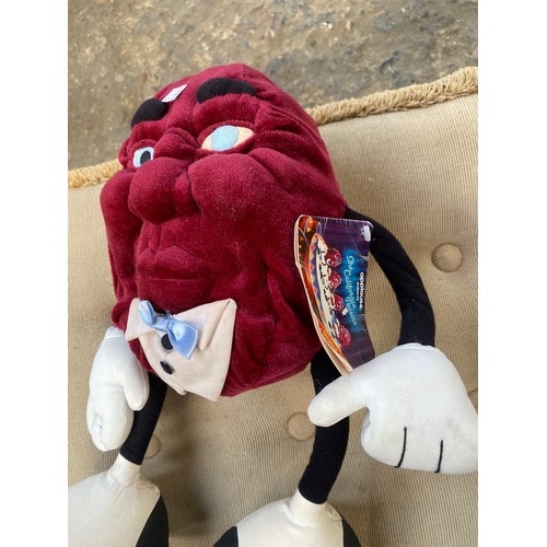 156 - Applause the California raisins soft figure