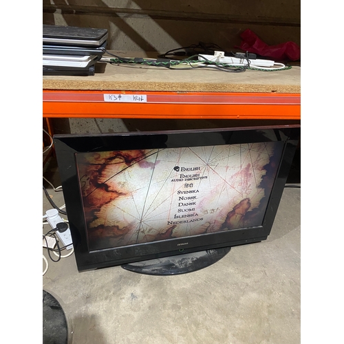 95 - Hitachi 32” TV with remote - tested