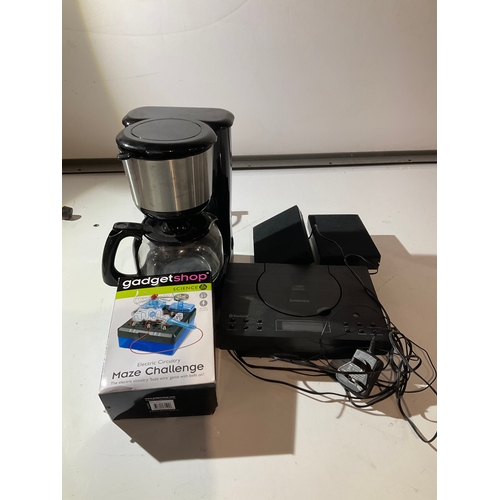 116 - Collection Of Mixed Electrical Goods inc Maze Challenge