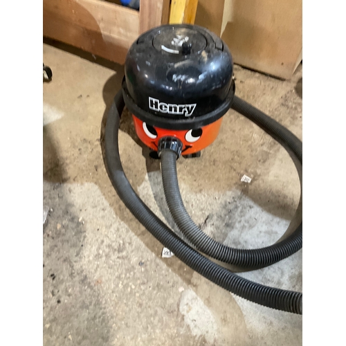 144 - Henry Hoover - tested & working