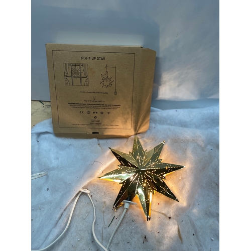 183 - Light up star decoration