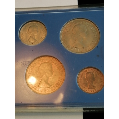 33A - 1953 Uncirculated set (10 coins)